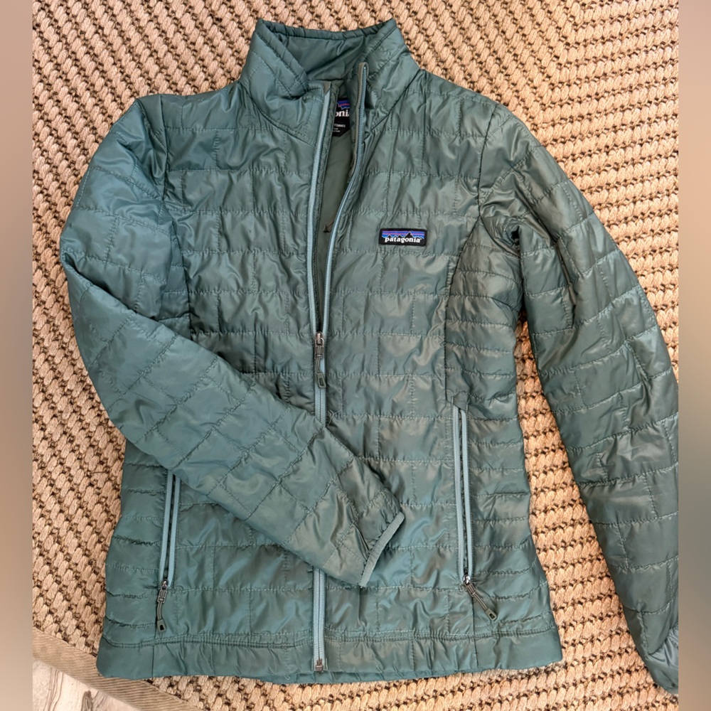 Patagonia Green Quilted Puffer Jacket